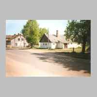 022-1126 Goldbach 19. Mai 1997. Rechts im Bild das Anwesen Samuel Brand, links das Wohnhaus Minna Mertsch. .jpg